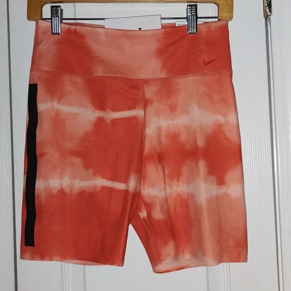 Nike Women's One Luxe Dri-FIT 7" Mid-Rise Printed Training Shorts Sz M NWT